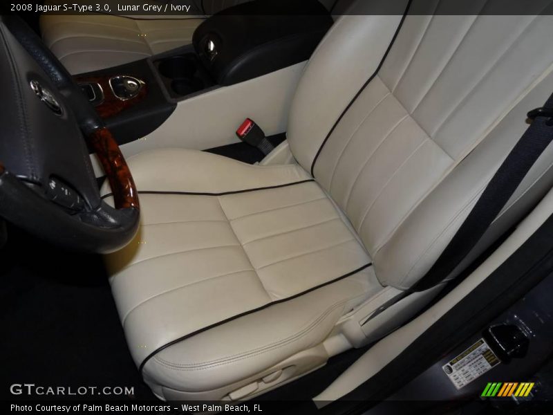 Lunar Grey / Ivory 2008 Jaguar S-Type 3.0