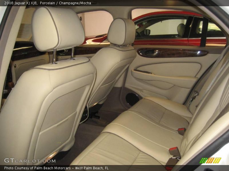 Porcelain / Champagne/Mocha 2008 Jaguar XJ XJ8