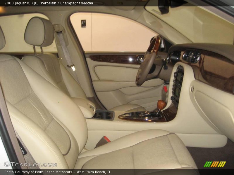 Porcelain / Champagne/Mocha 2008 Jaguar XJ XJ8