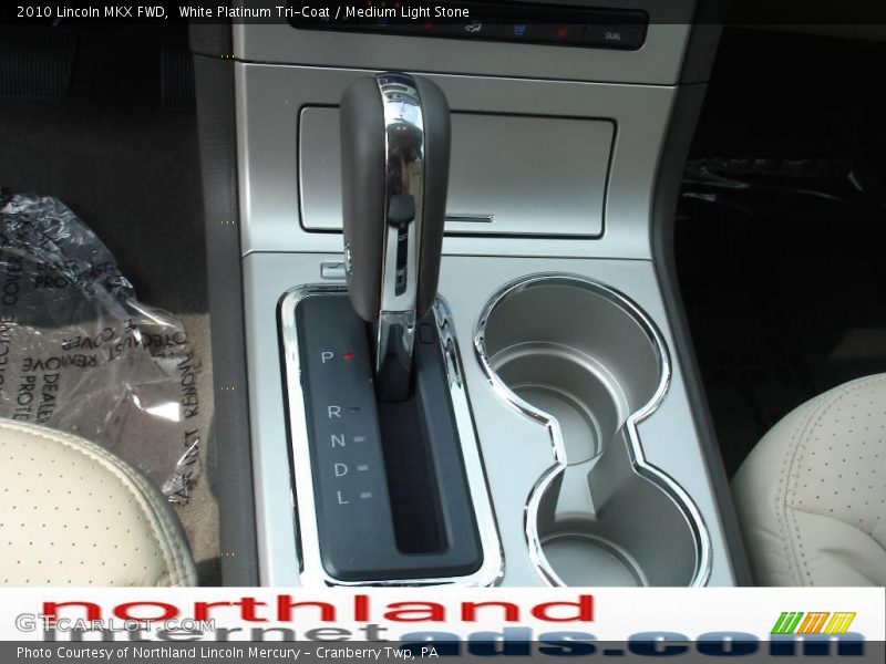 White Platinum Tri-Coat / Medium Light Stone 2010 Lincoln MKX FWD