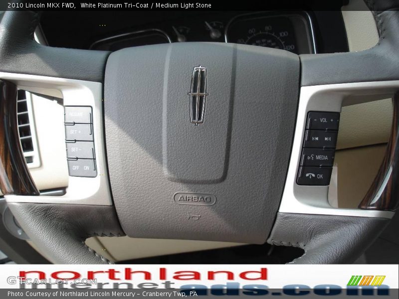 White Platinum Tri-Coat / Medium Light Stone 2010 Lincoln MKX FWD
