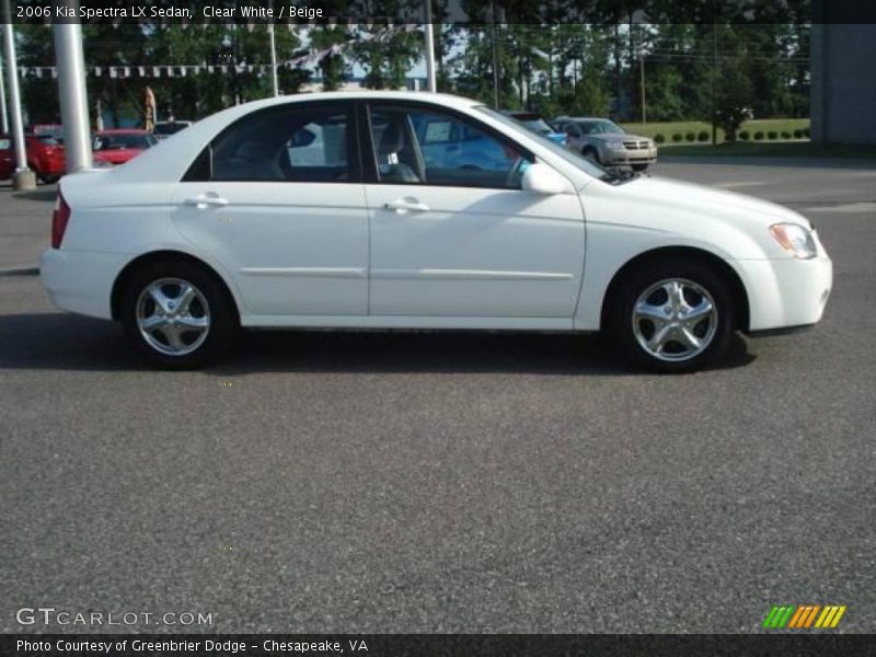 Clear White / Beige 2006 Kia Spectra LX Sedan