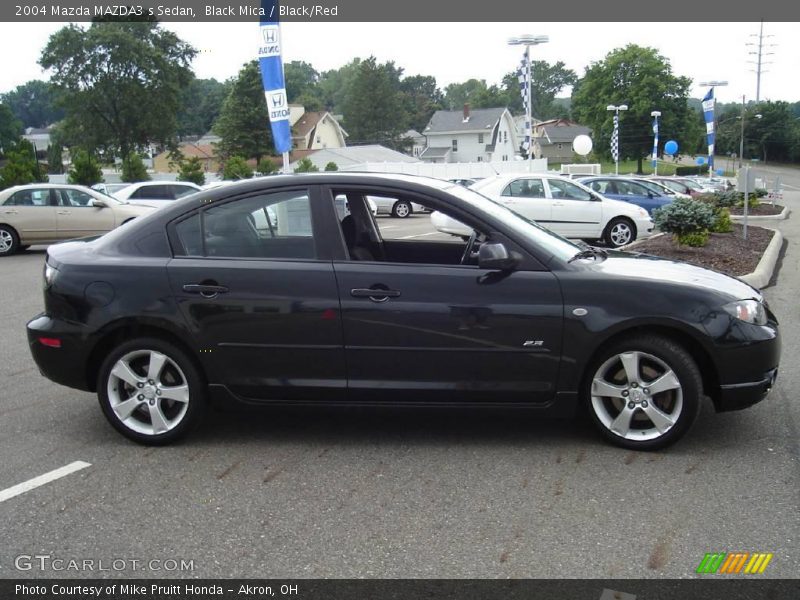 Black Mica / Black/Red 2004 Mazda MAZDA3 s Sedan