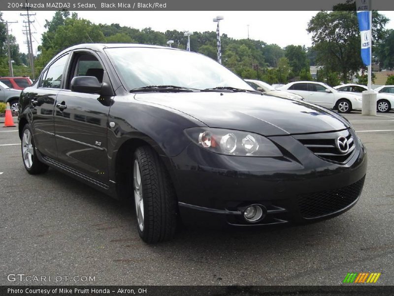 Black Mica / Black/Red 2004 Mazda MAZDA3 s Sedan