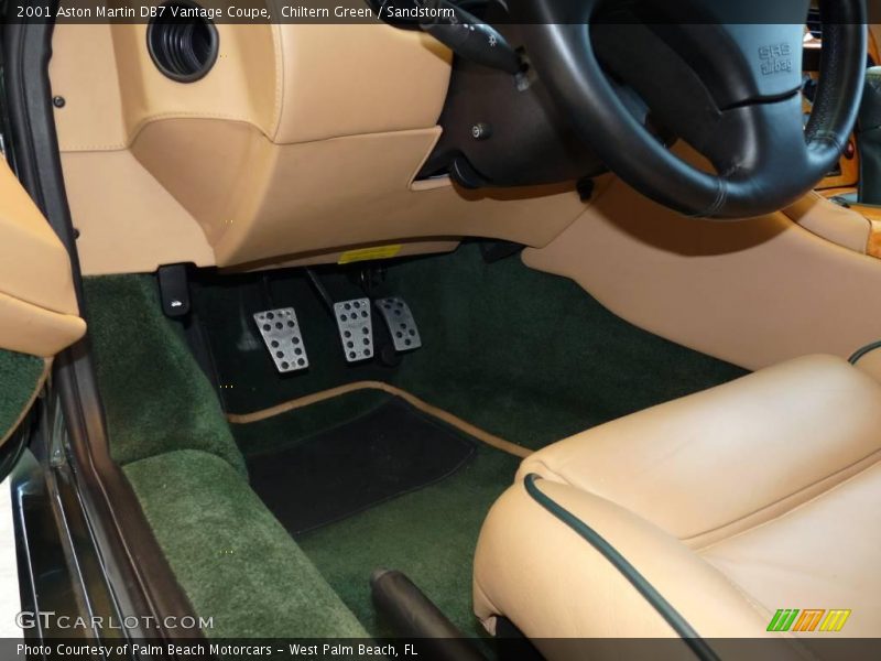 Chiltern Green / Sandstorm 2001 Aston Martin DB7 Vantage Coupe