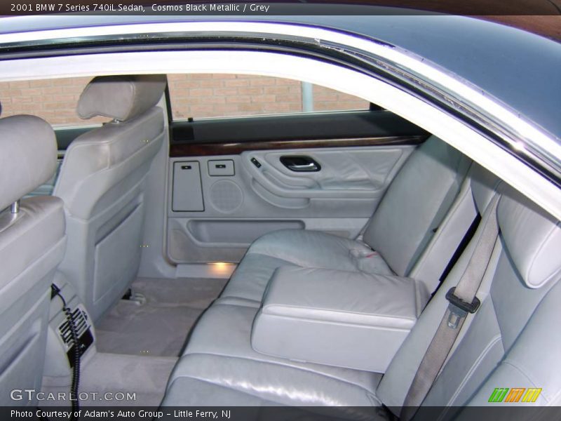 Cosmos Black Metallic / Grey 2001 BMW 7 Series 740iL Sedan