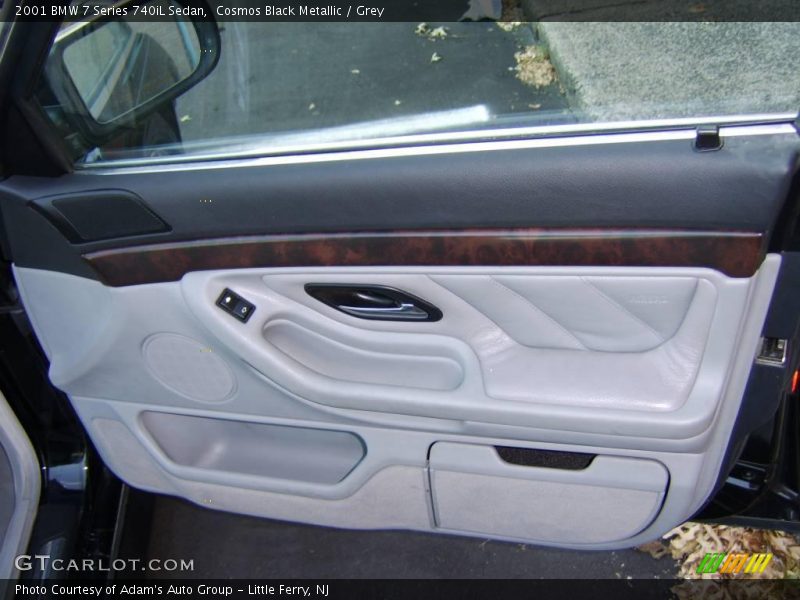 Cosmos Black Metallic / Grey 2001 BMW 7 Series 740iL Sedan