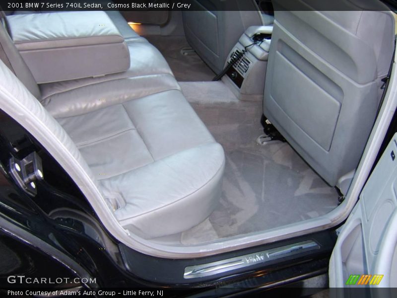 Cosmos Black Metallic / Grey 2001 BMW 7 Series 740iL Sedan