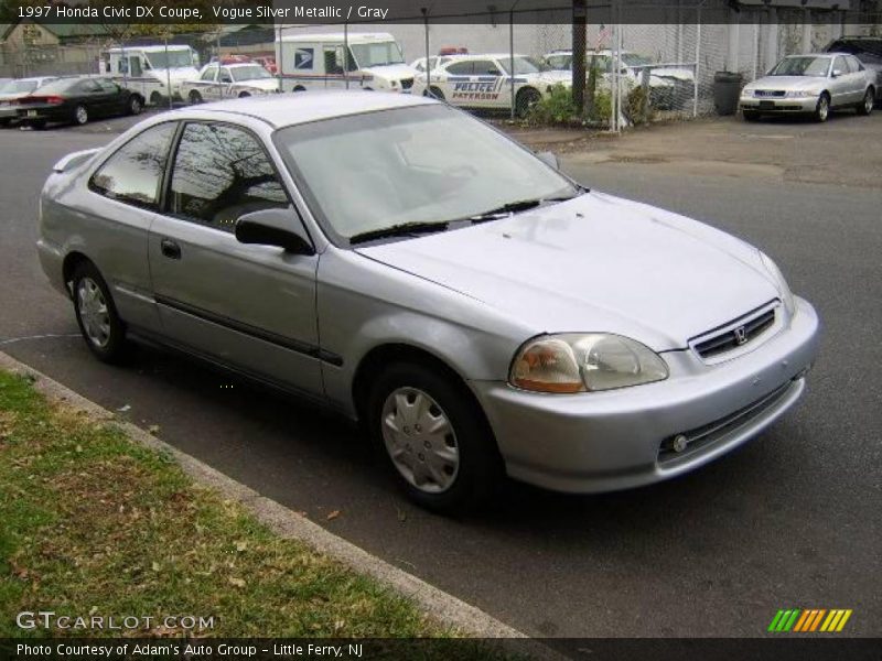 Vogue Silver Metallic / Gray 1997 Honda Civic DX Coupe