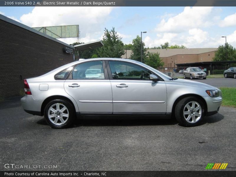 Electric Silver Metallic / Dark Beige/Quartz 2006 Volvo S40 2.4i