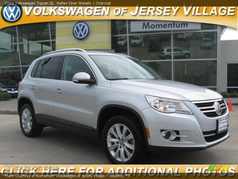 Reflex Silver Metallic / Charcoal 2009 Volkswagen Tiguan SE