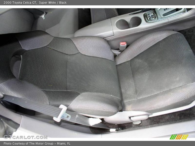 Super White / Black 2000 Toyota Celica GT
