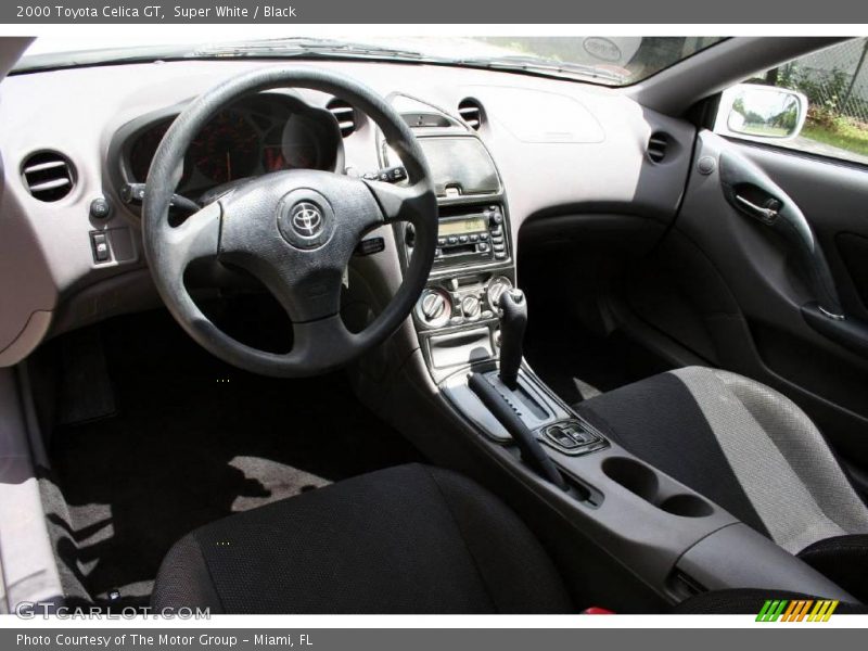 Super White / Black 2000 Toyota Celica GT