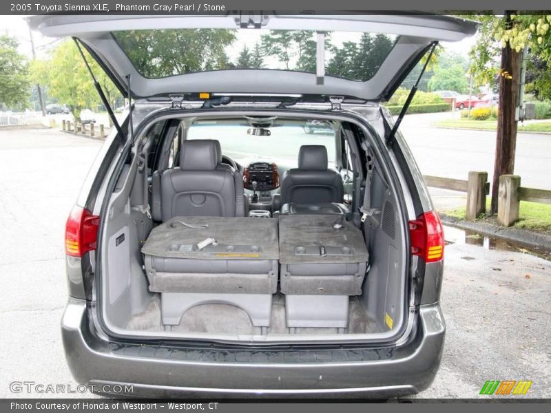Phantom Gray Pearl / Stone 2005 Toyota Sienna XLE