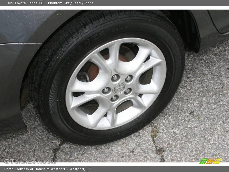 Phantom Gray Pearl / Stone 2005 Toyota Sienna XLE