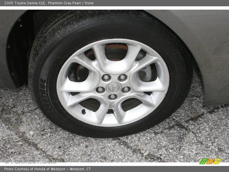 Phantom Gray Pearl / Stone 2005 Toyota Sienna XLE