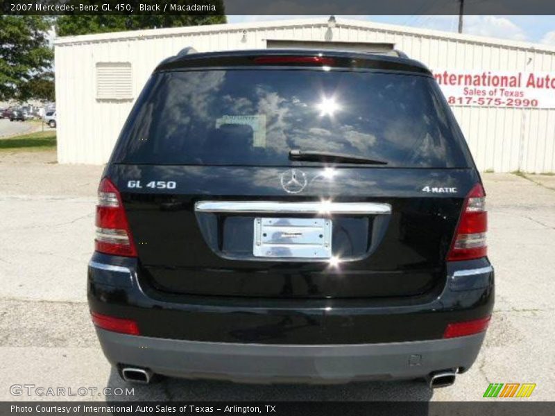 Black / Macadamia 2007 Mercedes-Benz GL 450