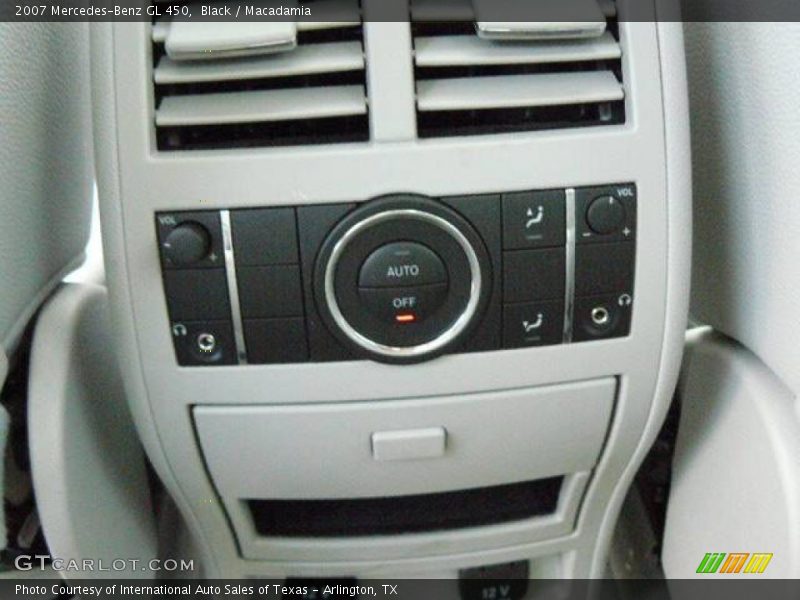Black / Macadamia 2007 Mercedes-Benz GL 450