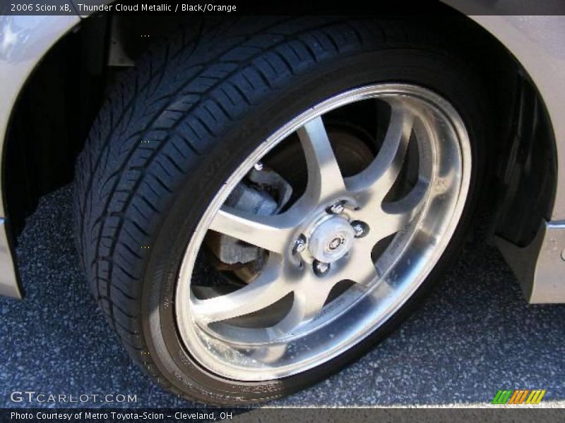 Thunder Cloud Metallic / Black/Orange 2006 Scion xB