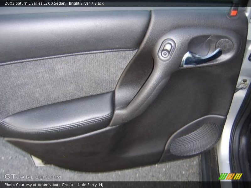 Bright Silver / Black 2002 Saturn L Series L200 Sedan