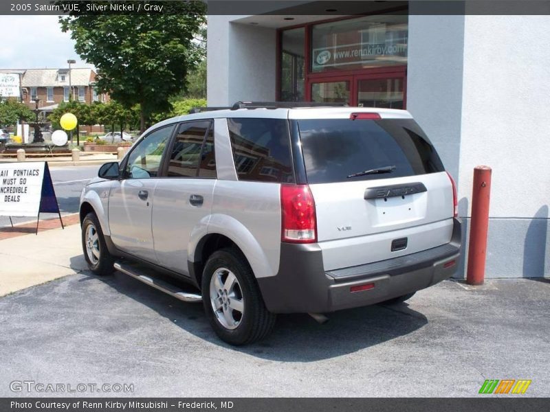 Silver Nickel / Gray 2005 Saturn VUE
