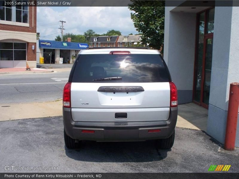 Silver Nickel / Gray 2005 Saturn VUE