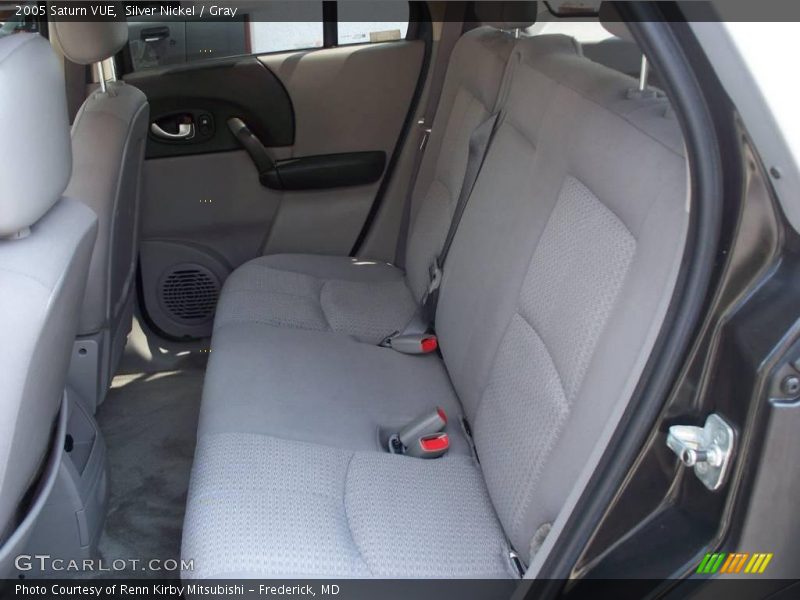 Silver Nickel / Gray 2005 Saturn VUE