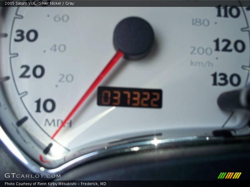 Silver Nickel / Gray 2005 Saturn VUE