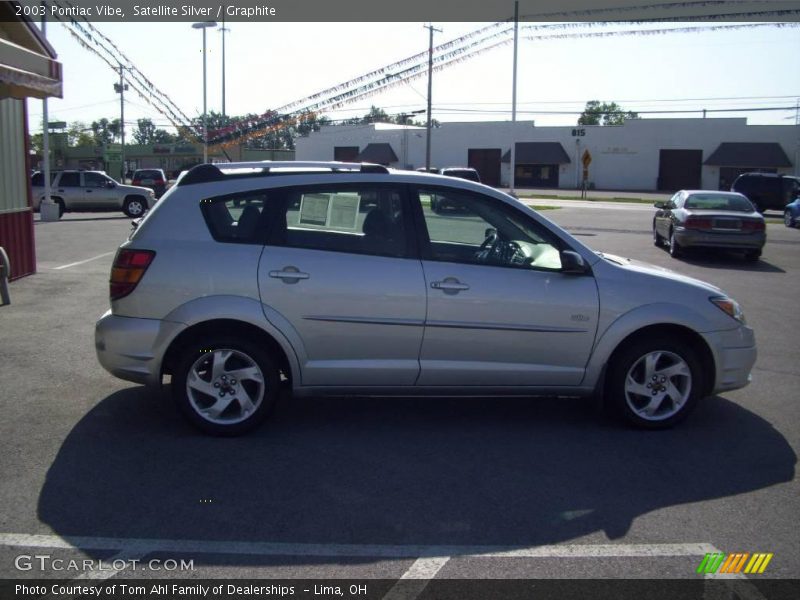 Satellite Silver / Graphite 2003 Pontiac Vibe