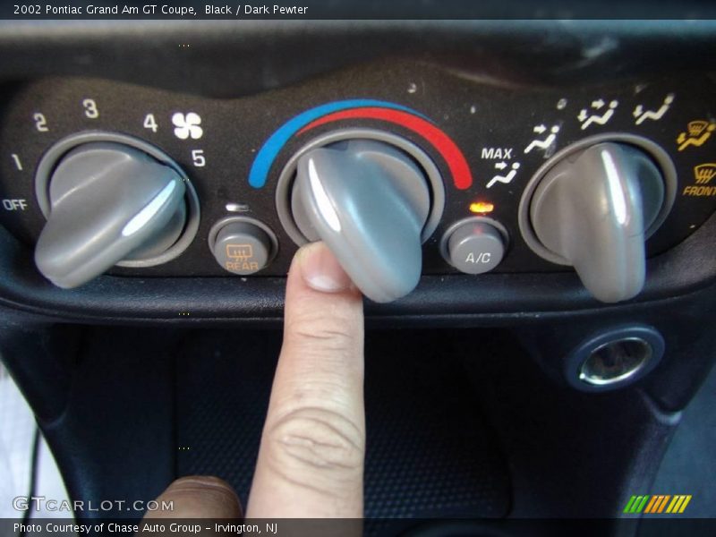 Black / Dark Pewter 2002 Pontiac Grand Am GT Coupe