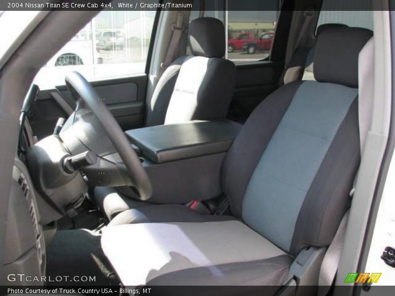 White / Graphite/Titanium 2004 Nissan Titan SE Crew Cab 4x4