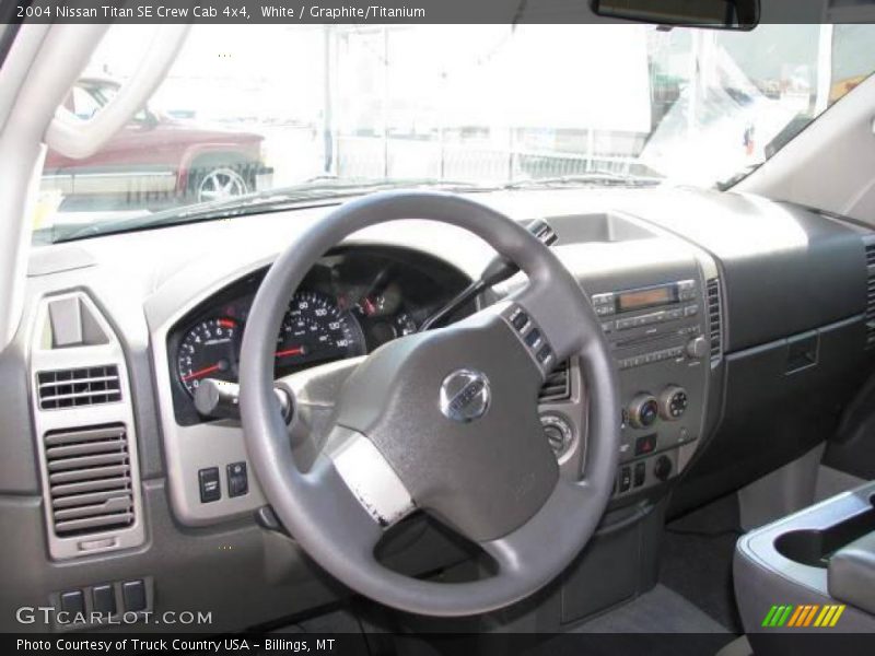 White / Graphite/Titanium 2004 Nissan Titan SE Crew Cab 4x4
