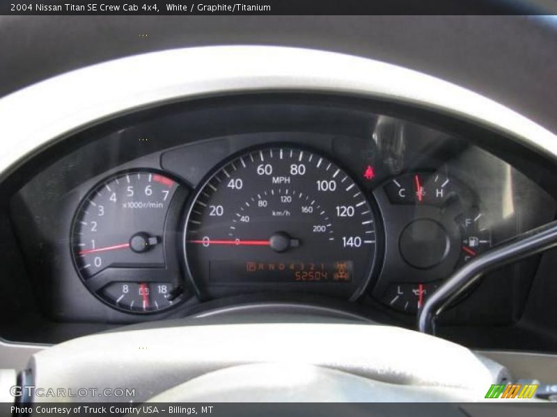 White / Graphite/Titanium 2004 Nissan Titan SE Crew Cab 4x4