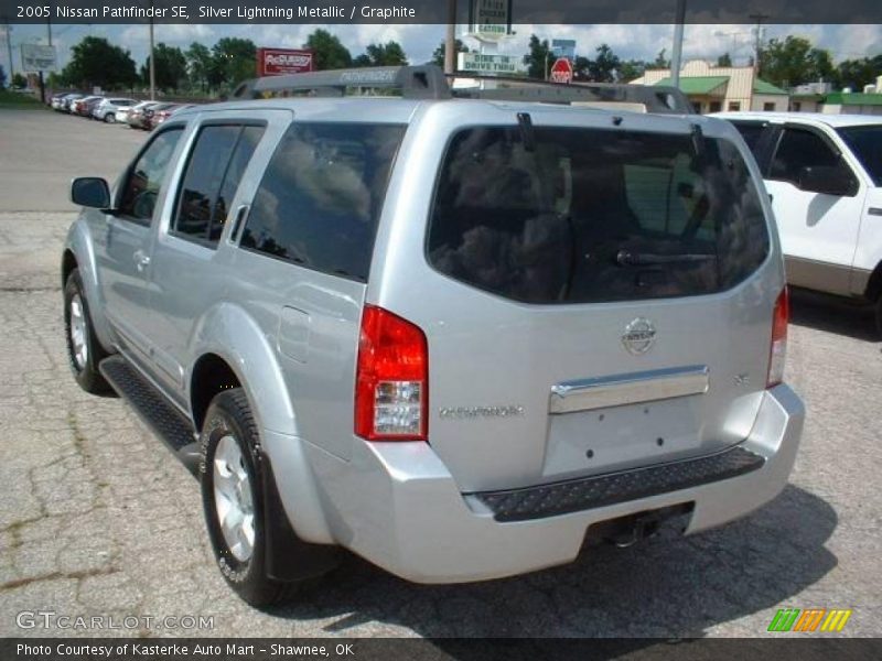 Silver Lightning Metallic / Graphite 2005 Nissan Pathfinder SE