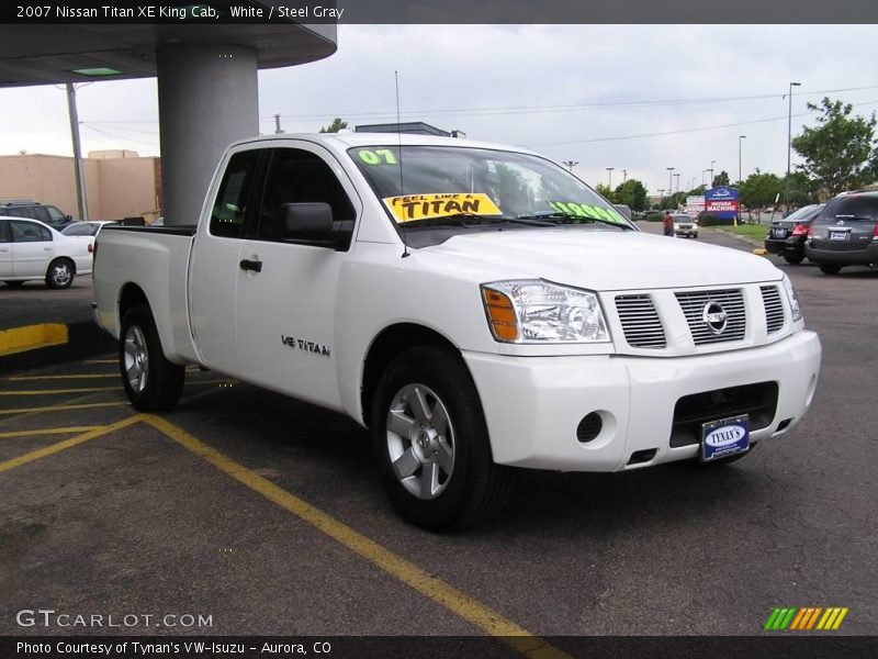White / Steel Gray 2007 Nissan Titan XE King Cab