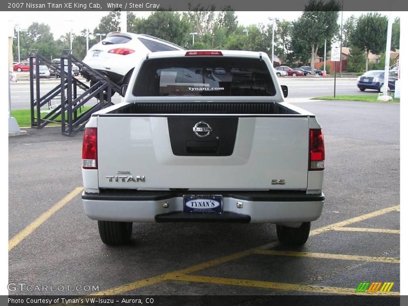 White / Steel Gray 2007 Nissan Titan XE King Cab