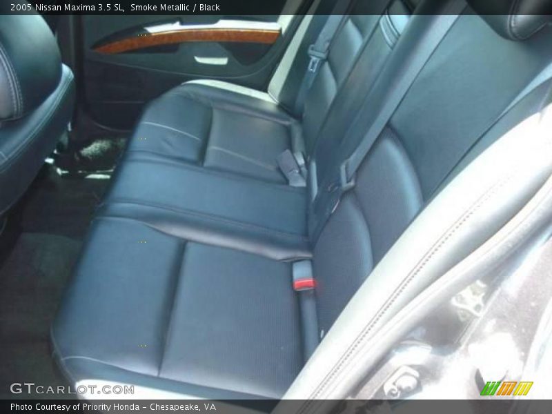 Smoke Metallic / Black 2005 Nissan Maxima 3.5 SL