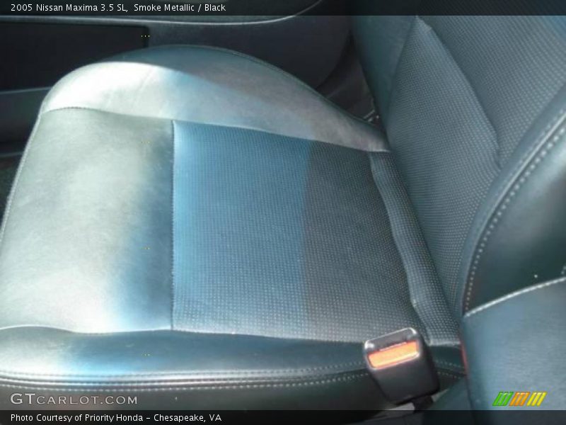Smoke Metallic / Black 2005 Nissan Maxima 3.5 SL