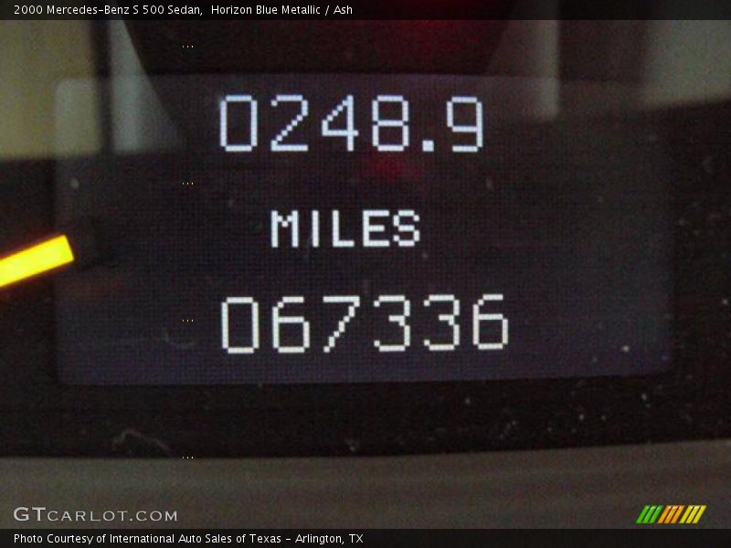 Horizon Blue Metallic / Ash 2000 Mercedes-Benz S 500 Sedan