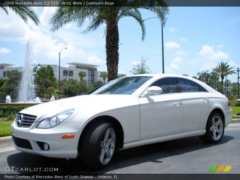 Arctic White / Cashmere Beige 2008 Mercedes-Benz CLS 550