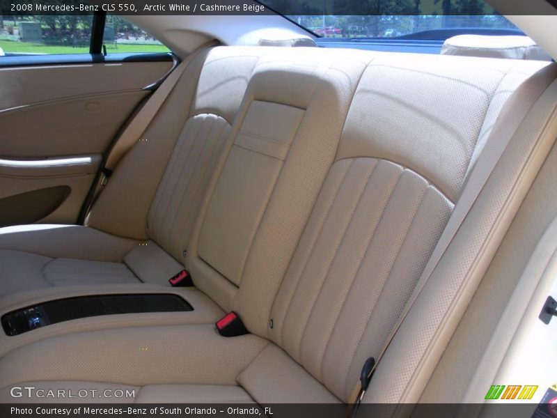 Arctic White / Cashmere Beige 2008 Mercedes-Benz CLS 550