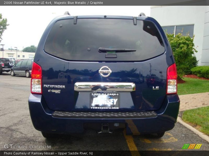 Majestic Blue Metallic / Graphite 2006 Nissan Pathfinder LE 4x4