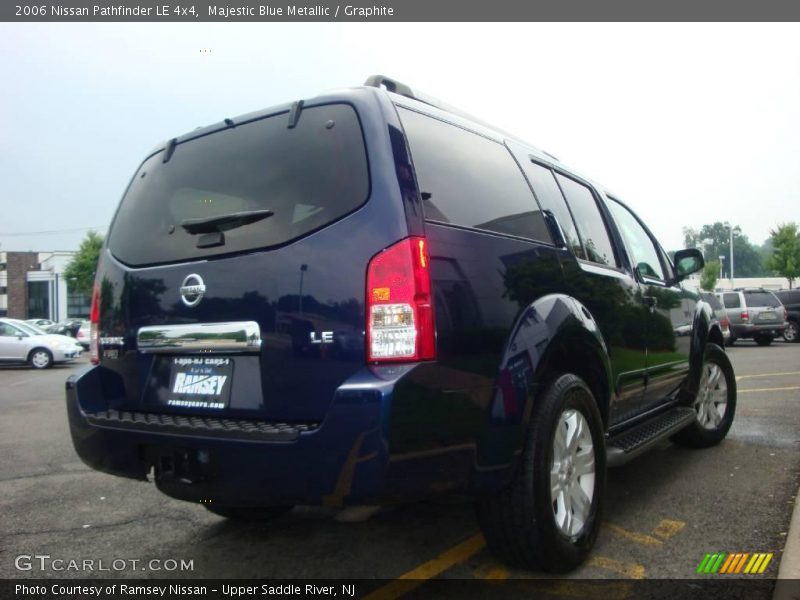 Majestic Blue Metallic / Graphite 2006 Nissan Pathfinder LE 4x4