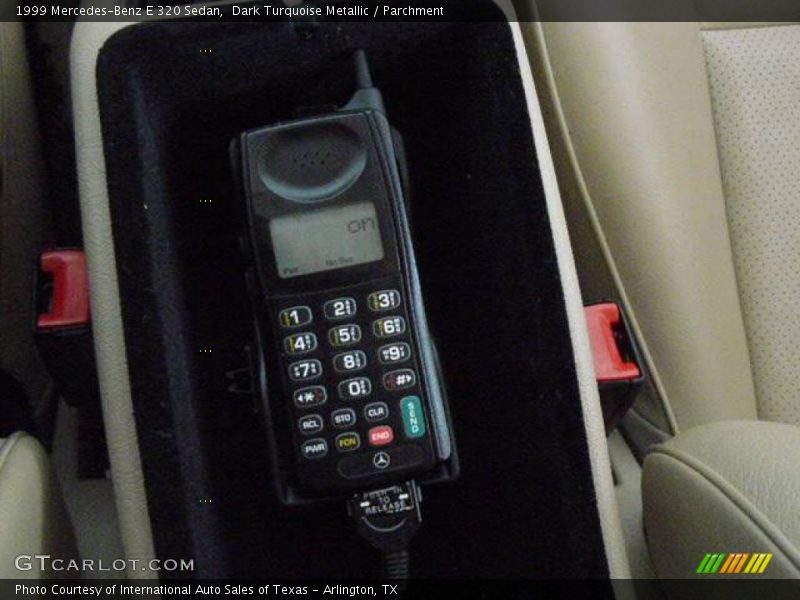 Dark Turquoise Metallic / Parchment 1999 Mercedes-Benz E 320 Sedan