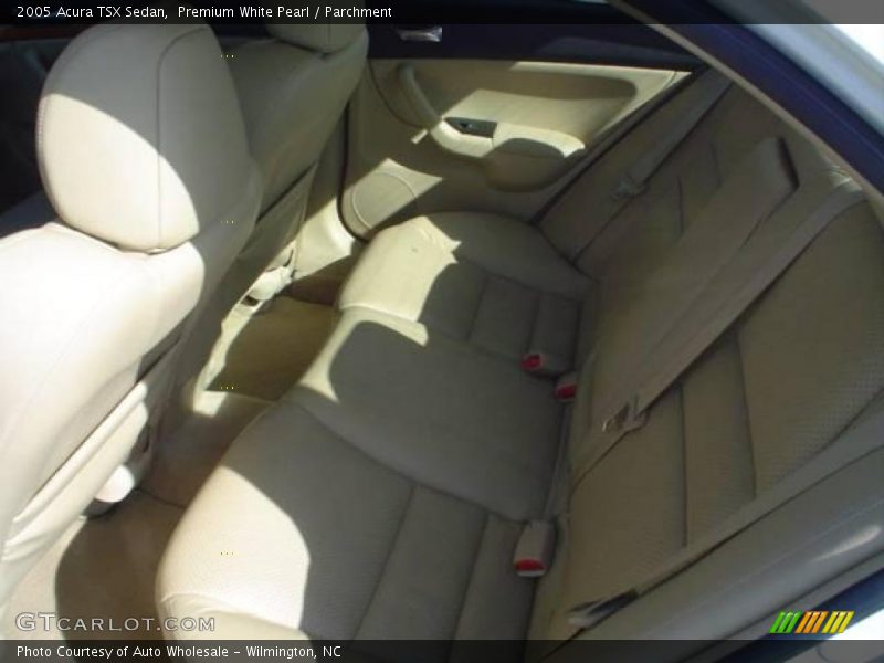 Premium White Pearl / Parchment 2005 Acura TSX Sedan