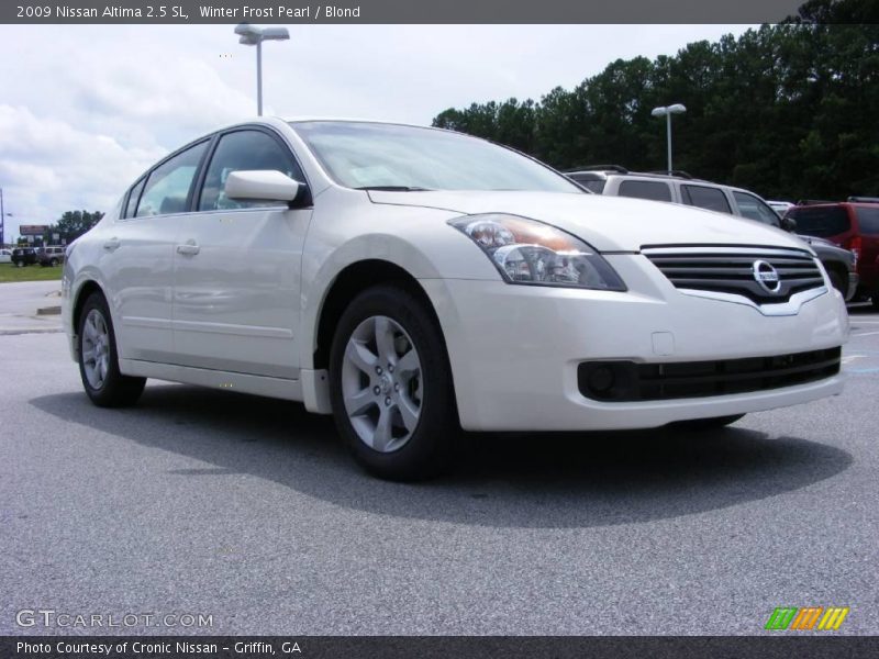 Winter Frost Pearl / Blond 2009 Nissan Altima 2.5 SL