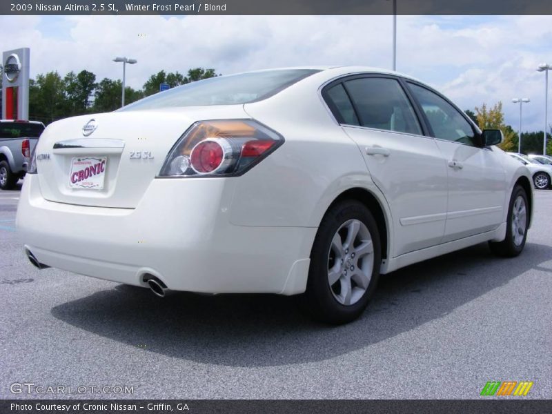 Winter Frost Pearl / Blond 2009 Nissan Altima 2.5 SL