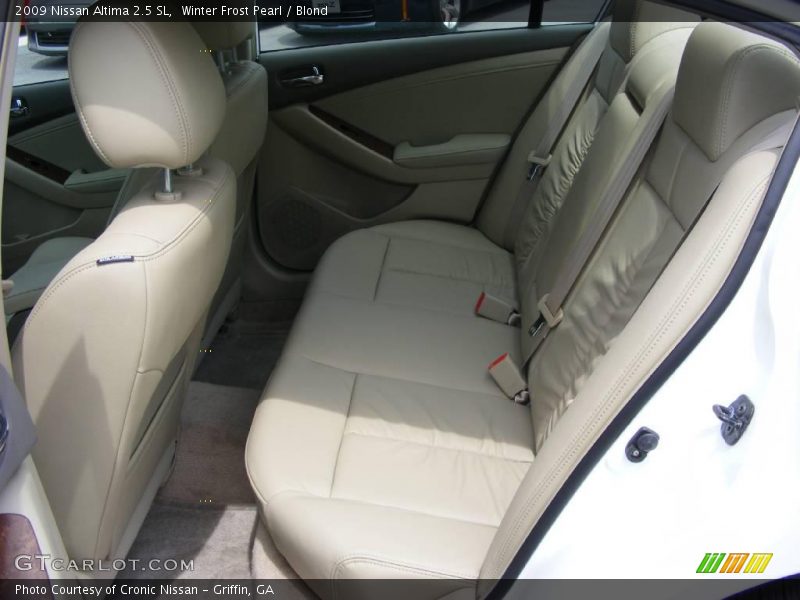 Winter Frost Pearl / Blond 2009 Nissan Altima 2.5 SL