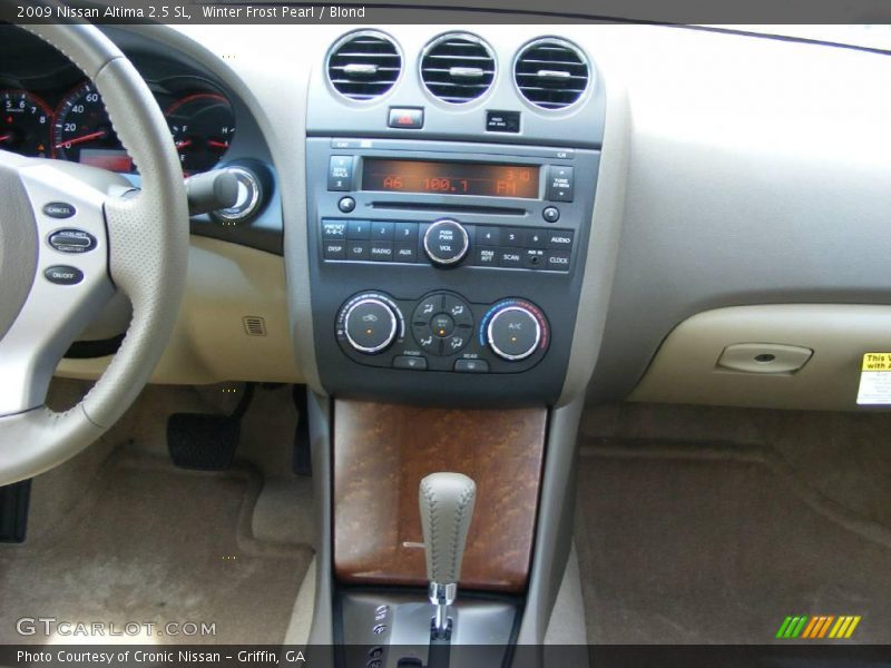 Winter Frost Pearl / Blond 2009 Nissan Altima 2.5 SL