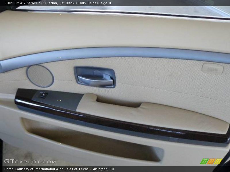Jet Black / Dark Beige/Beige III 2005 BMW 7 Series 745i Sedan